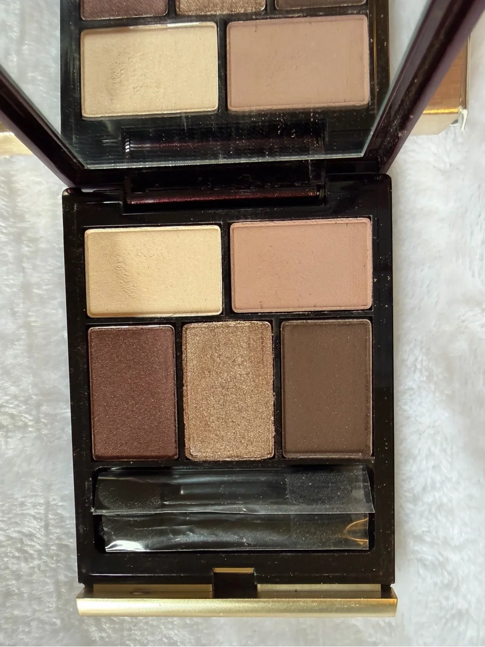Kevyn Aucoin The Essential Eyeshadow set the simply nude palette